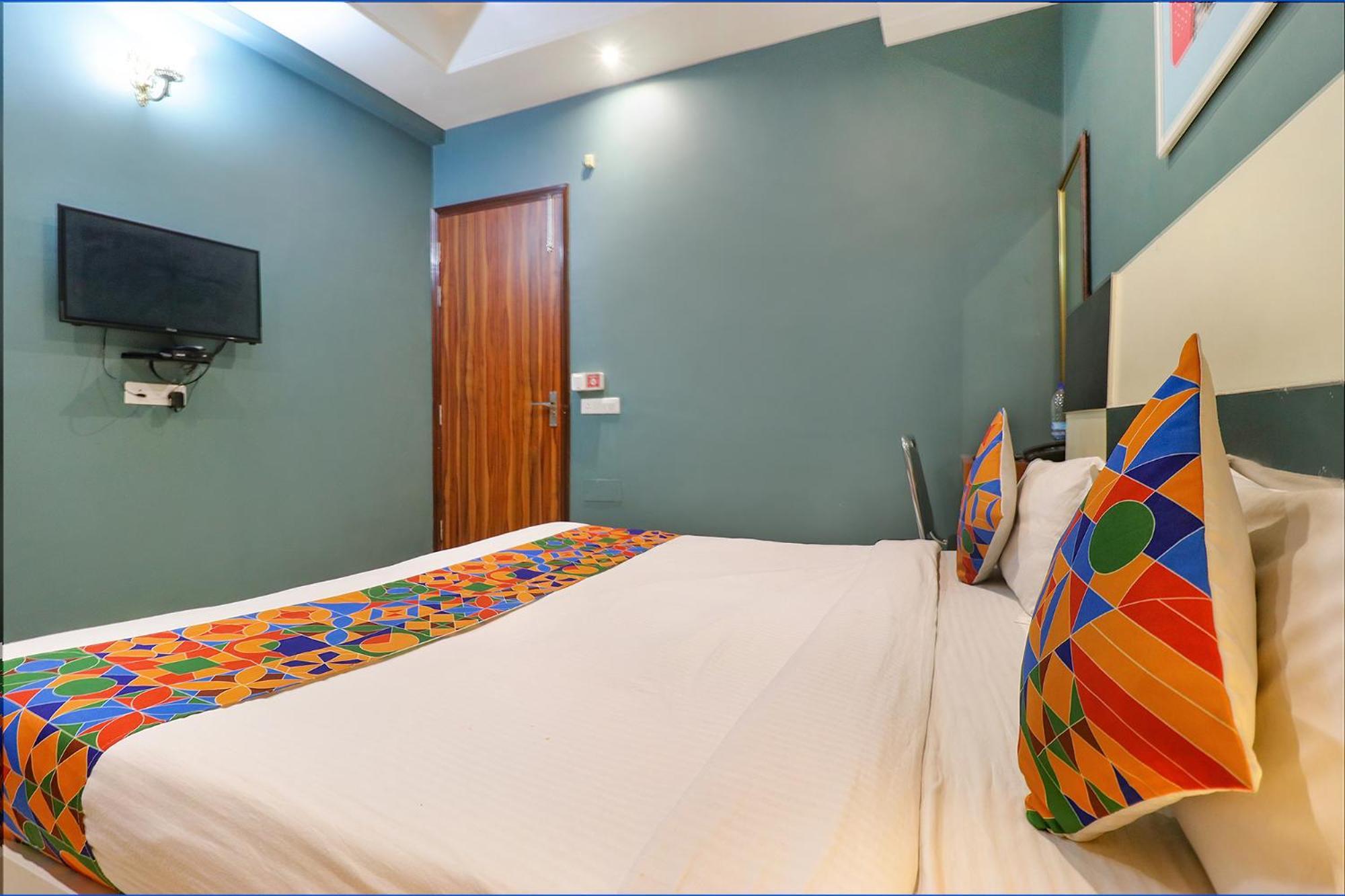 Fabhotel Church House Rohini Delhi  Exteriör bild