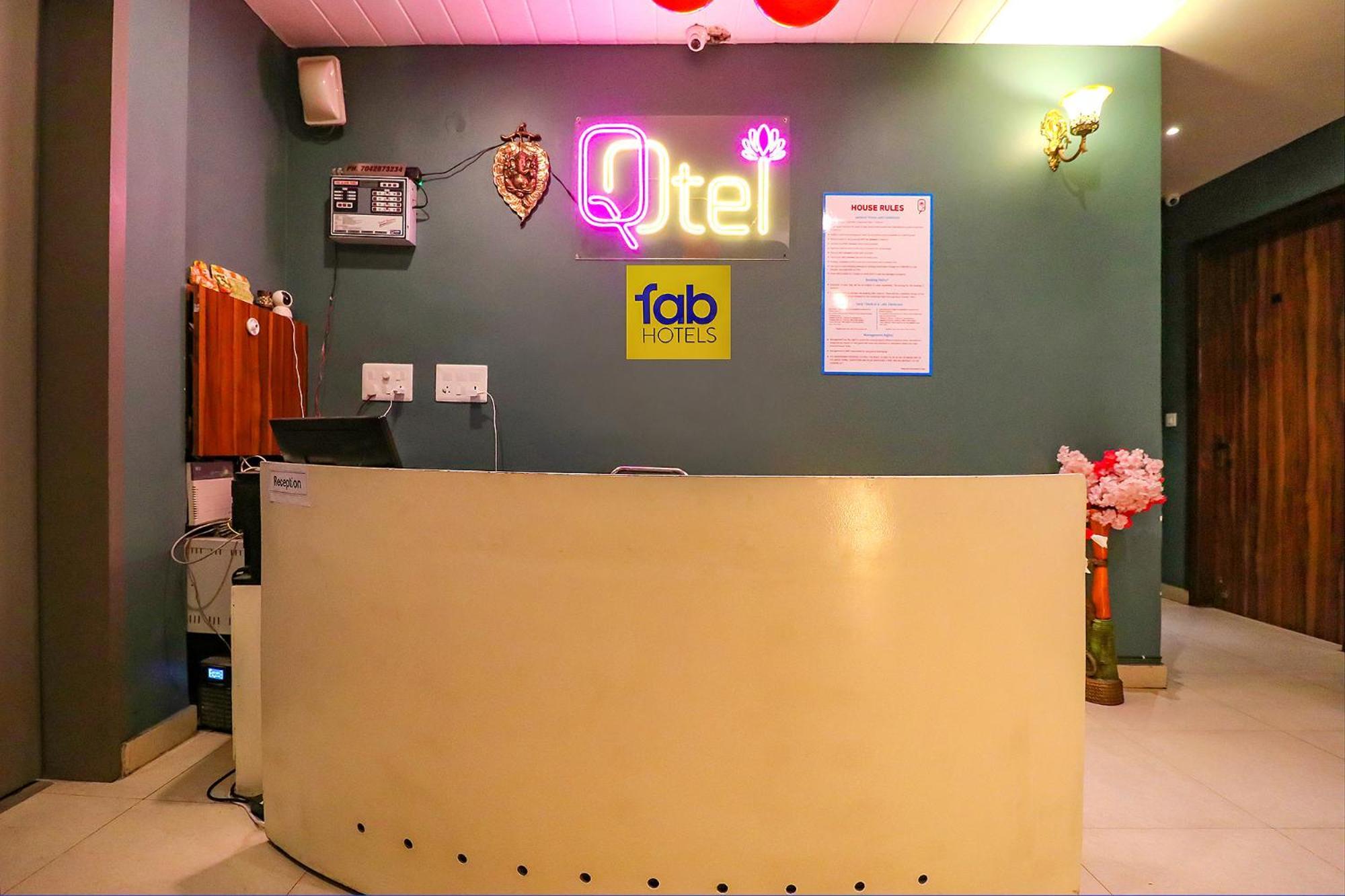 Fabhotel Church House Rohini Delhi  Exteriör bild